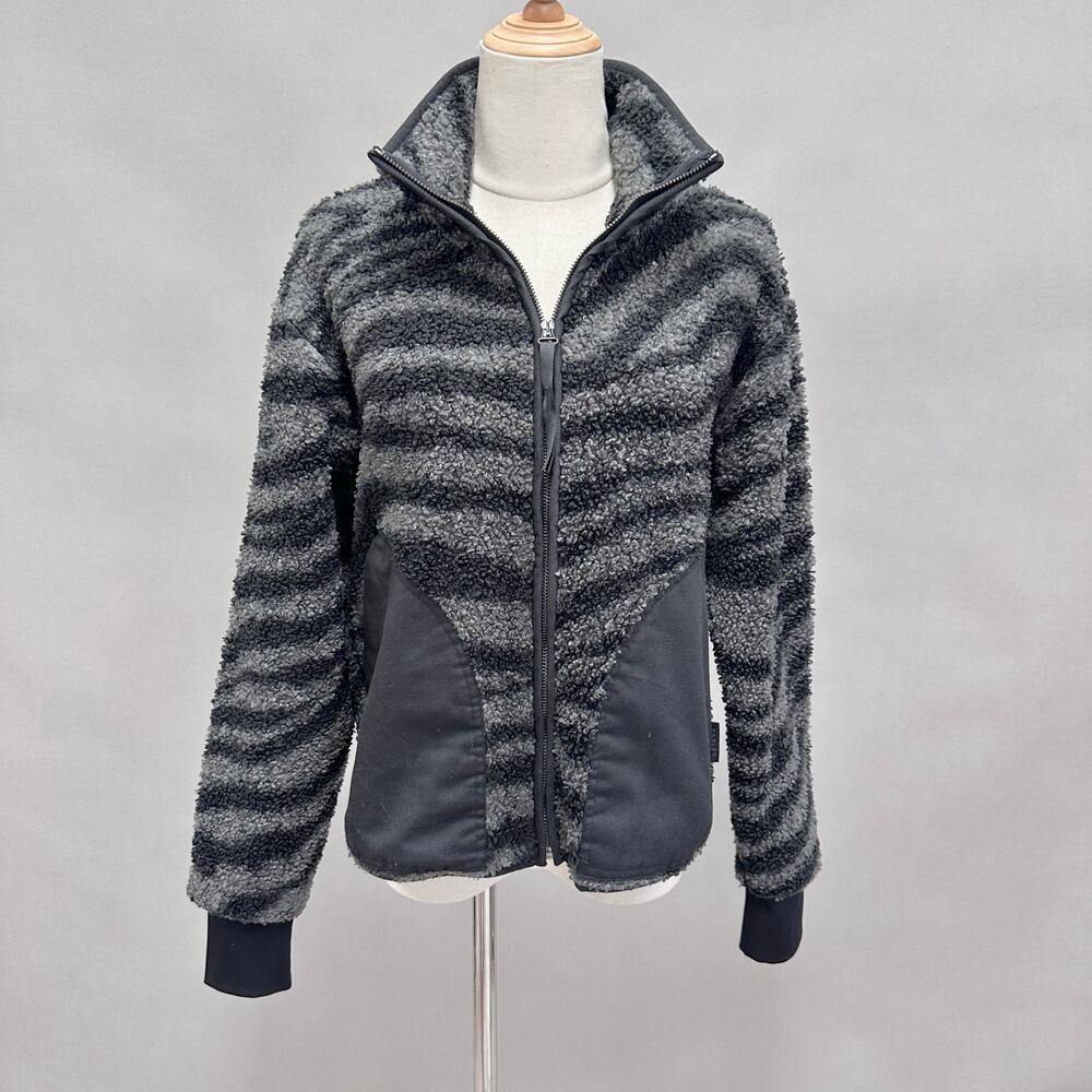 Varley Whitfield Faux Fur Jacket‎ in Gravity Zebra